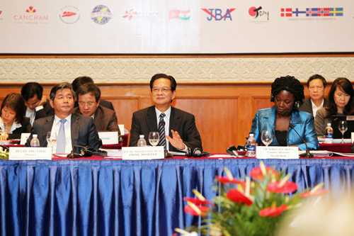 ວິສາຫະກິດມຸ່ງໄປເຖິງບັນດາສັນຍາການຄ້າໃໝ່